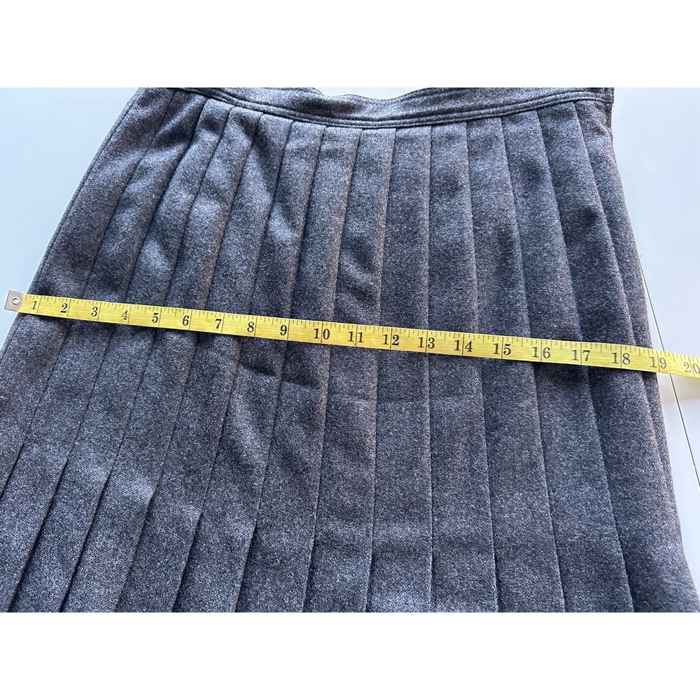Vintage Valentino Pleated Skirt Gray Wool 44 Preppy Academia Career Office - Picture 10 of 12